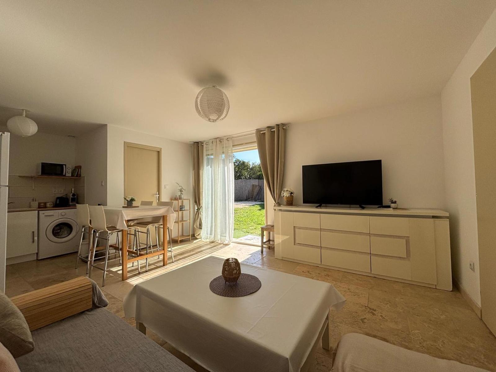 Maison De Vacances En Campagne Cavaillon Zewnętrze zdjęcie